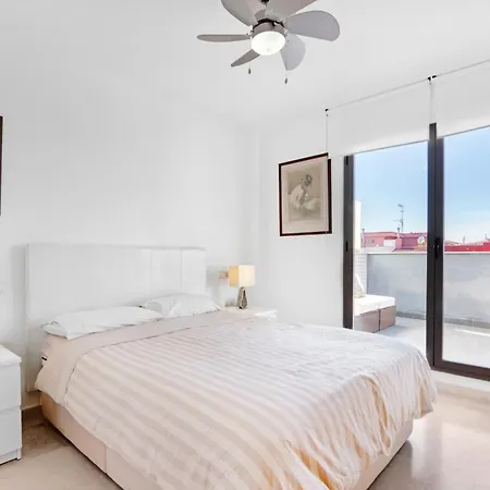 Atico Duplex Apartment *